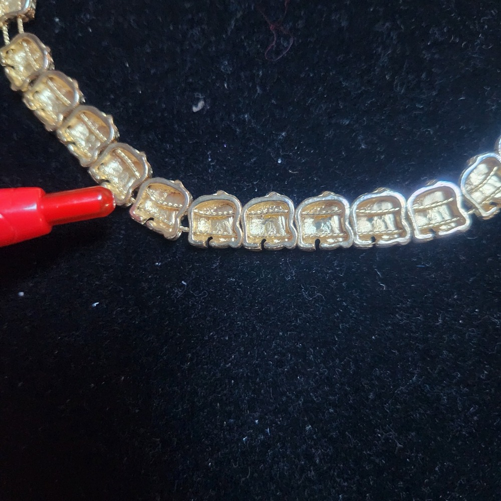 Vintage Gold Tone slider Elephant Link Bracelet with Rhinestone Eyes 7.5 Inch - Picture 6 of 10
